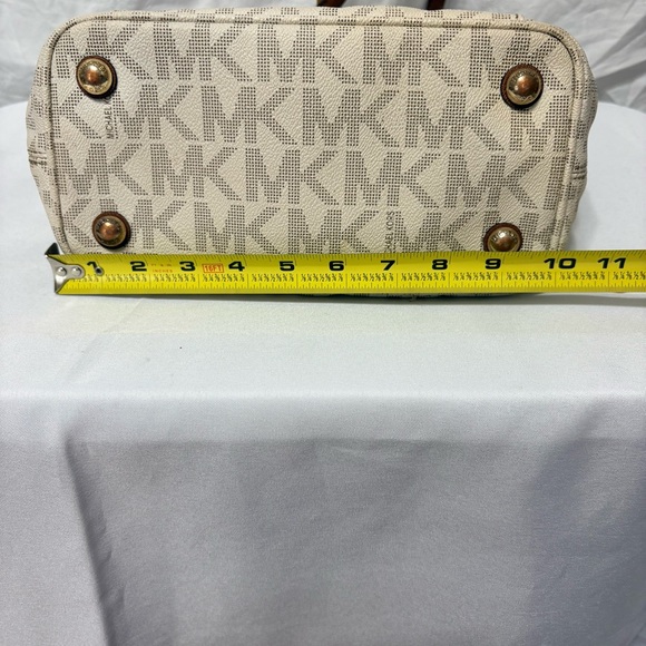 Michael Kors Beige and Tan Signature Tote - Picture 12 of 13